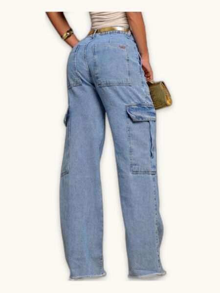 Calça Wide Leg Jeans Cargo Claro — a peça